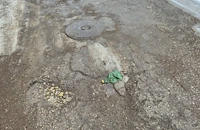 Кални "кратери" тормозят жителите в квартал "Здравец Изток"