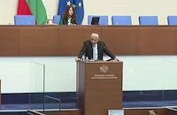 Скандал в Народното събрание освети тежката война за контрол над МВР