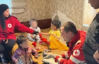 БЧК - Русе спасява деветчленно семейство в Лом Черковна