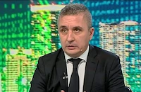 Александър Николов: Държавата не бива да абдикира при сделката за „Лукойл“