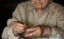 Теодора Тачева: Баба, плащала 9 лева ток,сега ѝ сервират 40 евро