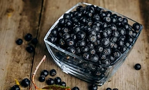 Аронията пази сърцето и смъква холестерола