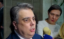 Продължаваме промяната обвини кабинета "Желязков" за дефицита от 900 милиона евро