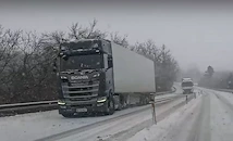 Институциите отново блокираха пътя Русе - Бяла