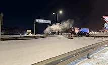 Техническа неизправност е подпалила румънския ТИР на Дунав мост