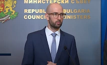 Служебният кабинет прокарва 3 милиарда евро за оръжие