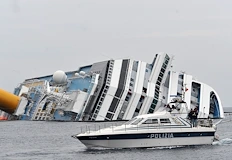 Катастрофата на Коста Конкордия и арестът на тамплиерите бележат черната