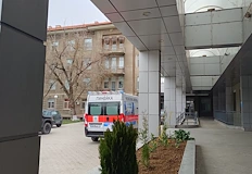 Бъдещите родители влизат в отделението днес записването за консултациите е