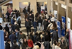 Петото издание на форума А сега накъде срещна младежите с