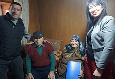 Общинската администрация организира символична церемония на фона на задълбочаващата се