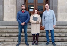 Съветниците настояват за местни инвестиции от временното правителствоОбщинските съветници от