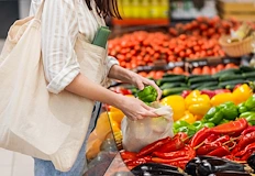 Поскъпването на храните свива потреблението в БългарияПотребителската кошница в България