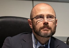 Служебният правосъден министър рискува тежък институционален конфликтСлужебният вицепремиер и министър