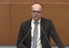 КЗК и КЗП си прехвърлят отговорността за високите сметки за