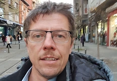 Свидетелството ми за съдимост и моята съвест са чисти пише