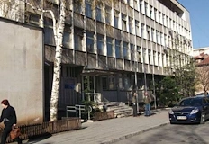 Нелеп инцидент с бързовар наложи намесата на огнеборци и полицаиОкръжната