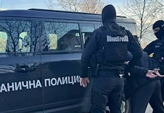 32 годишен мъж от Несебър опита да изнесе 12 000 евро