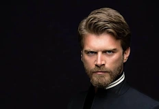 Делото за фаталния инцидент с яхта продължава през майТурският актьор