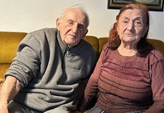 Кметът отличи двойката превърнала се в символ на градаЕдно от