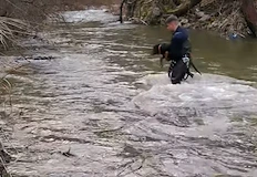 Ловците благодарят за професионализма на огнеборците при рискованата операцияЕкип на