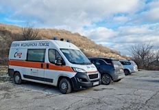 Анализатори виждат професионална екзекуция и опит за замитане на следите