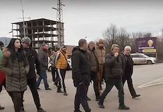Протестиращи обвиниха държавата в пълно безхаберие след трагедиятаЖители на град