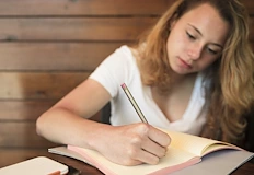 Кандидатите могат да изпращат творбите си до 21 мартМладежкият парламент