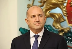 Бившият президент говори пред българската общност в Германия за предстоящите