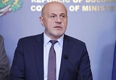 Вицепремиерът в оставка поиска депутатите да внасят законите по бързата