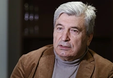 Опитите за връщане на авторитета на институциите чрез манипулирани видеа