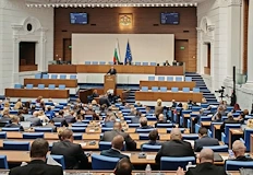 Експерти видяха синхронизиран интерес при гласуването в парламентаОкончателното отхвърляне на