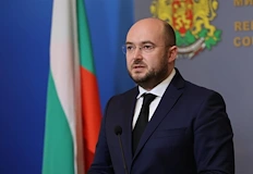 Държавата търси кой е позволил на частната гвардия на Иво