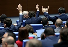 Народните представители превръщат криминалното разследване в политическа аренаНародното събрание превърна