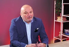 Държавата похарчи 400 милиона лева за премии в края на