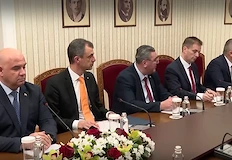 Хайри Садъков настоява пред Илияна Йотова за вето върху промените