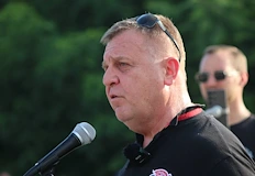 Лидерът на ВМРО пита защо МВР мълчи за оръжията сектата