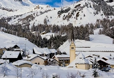 Българските граждани да предприемат пътувания към Австрия само при нужда