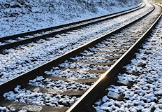 Нарязани кабели и взривно устройство открити на жп линииСерия от