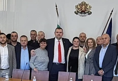 Лидерът на ДПС Ново начало организира предизборна демонстрация на влияние