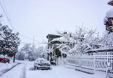 Температурите падат до минус 3 градуса очакват се навявания през