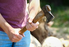 Пострадалият е спасен от лекарите във Велико Търново нападателят остава