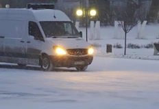 Населени места в Предбалкана останаха без ток видимостта е сведена