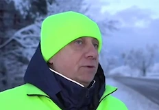 Институциите отчитат нормална обстановка на фона на блокирани пътища и