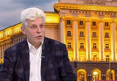 Липсата на редовен бюджет блокира обещаното увеличение на заплатитеГлавният икономист