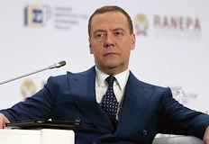 Заместник председателят на руския Съвет за сигурност отправи смесени сигнали