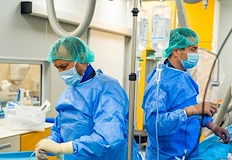 Екип на Токуда коригира сърдечна недостатъчност причинена от стар пейсмейкърЕкип