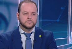 Бившият екоминистър пренебрегна юристите заради едномесечно сдружениеБившият министър на околната
