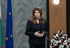 Вътрешният министър поставя президента пред свършен факт със спешна рокадаПрезидентът