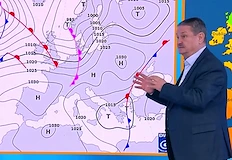 Климатологът предупреждава за динамично време и сериозни температурни амплитудиСредиземноморски циклон