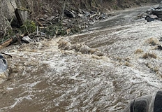 Ситуацията в село Побит камък се нормализира след критичната нощ
